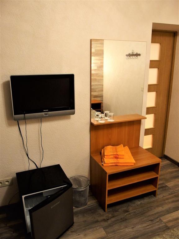 Urusel Guesthouse ทาลลินน์ ภายนอก รูปภาพ